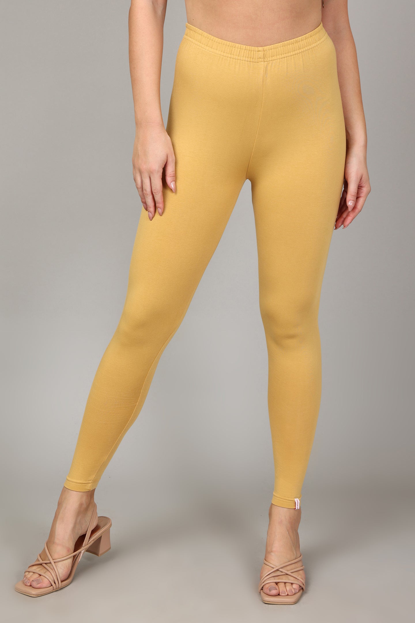 Buy online Pink Cotton And Spandex Ankle Leggings from Capris & Leggings  for Women by Frenchtrendz for ₹859 at 69% off | 2024 Limeroad.com