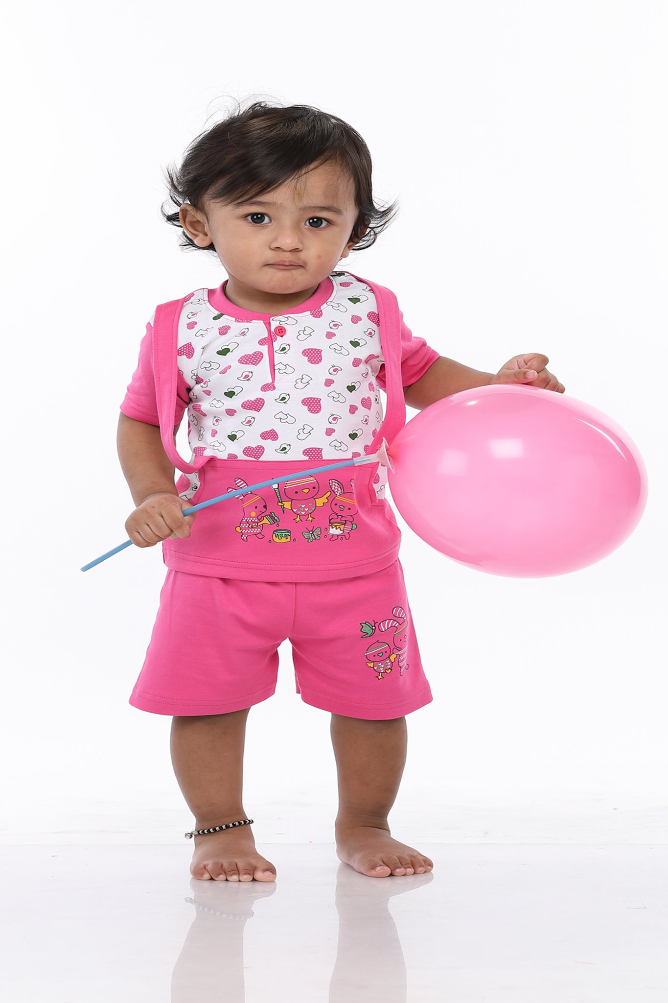 Selvas Infants Unisex Half Sleeve Top With Shorts 8025